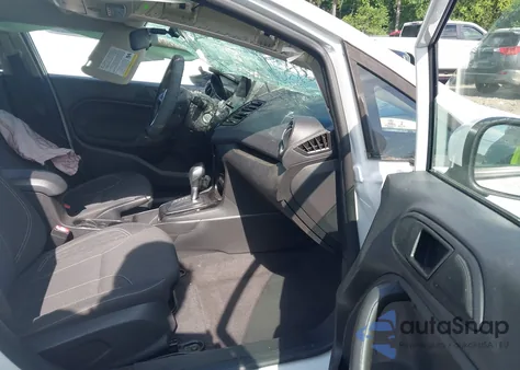 2019 Ford Fiesta Se z USA, uszkodzony, nr VIN 3FADP4BJXKM150519